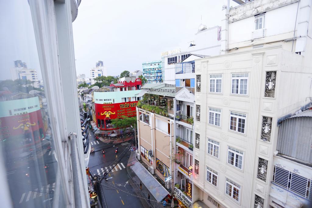 Le Petit Sai Gon Hotel โฮจิมินห์ซิตี้ ภายนอก รูปภาพ