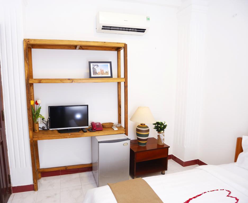 Le Petit Sai Gon Hotel โฮจิมินห์ซิตี้ ภายนอก รูปภาพ