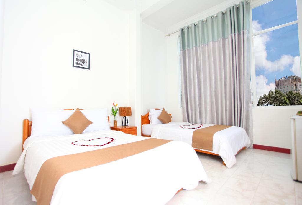 Le Petit Sai Gon Hotel โฮจิมินห์ซิตี้ ภายนอก รูปภาพ